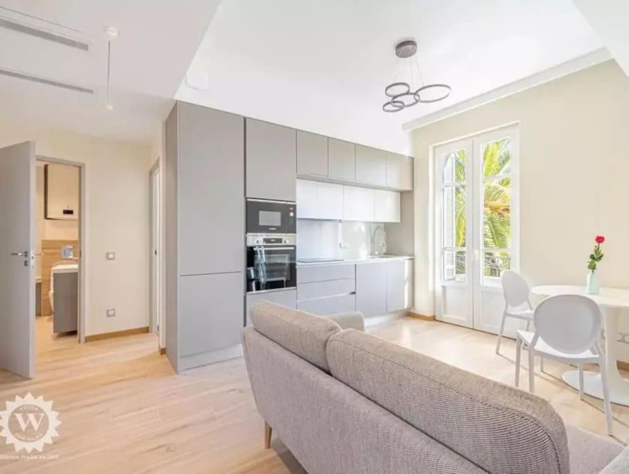 Bright, Newly Renovated *