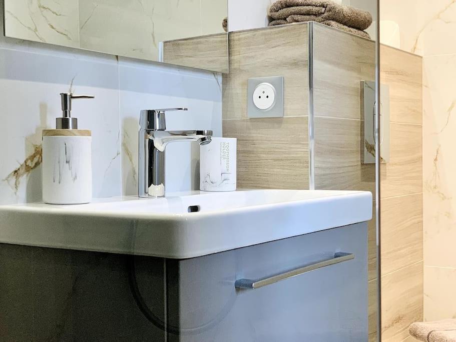 Appartamento Bright, Newly Renovated Nizza